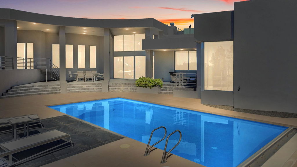 North Valley scenery